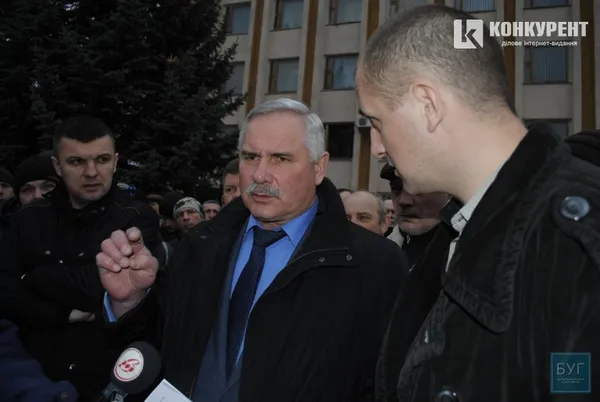 Нововолинські шахтарі протестували під міською радою