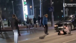У Луцьку на вулиці Конякіна водій авто збив дівчину (відео)