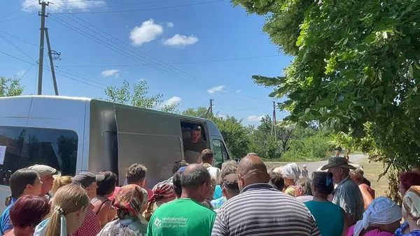 «СВІДОМІ» відвезли допомогу людям, які втратили житло (фото)