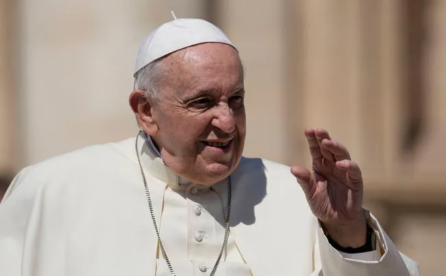 Папа Римський готовий поїхати до москви: путін не дає згоди
