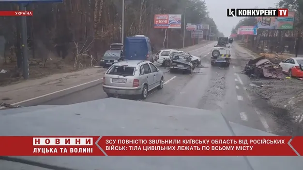 У Бучі знайшли братську могилу, також місто всипане трупами (відео)