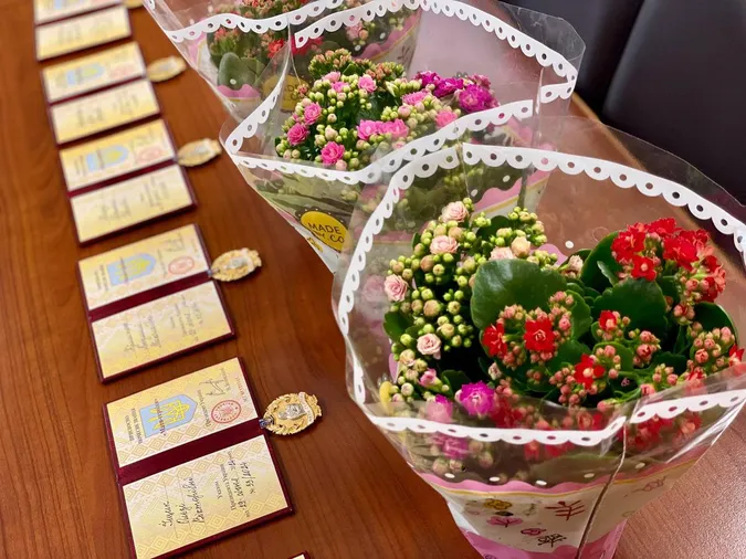 У Нововолинську багатодітних мам нагородили званням «Мати-Героїня» (фото)