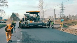 Крок за кроком: дорожники відновлюють дорогу до Світязя (відео)