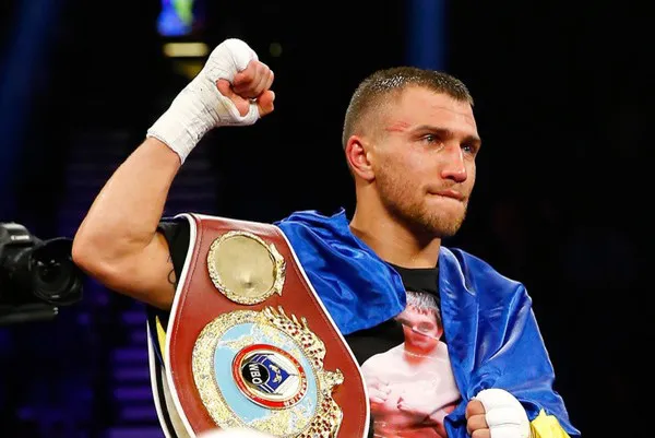 Удар Ломаченка визнали найкращим у світі