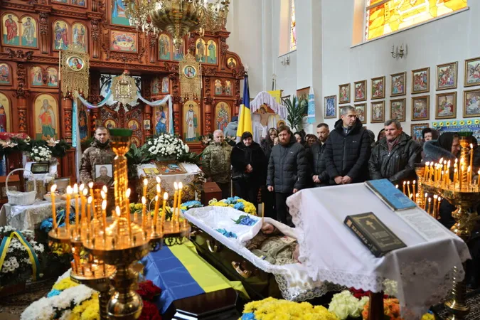 У Луцьку попрощалися з Героєм Вадимом Кравчуком (фото)