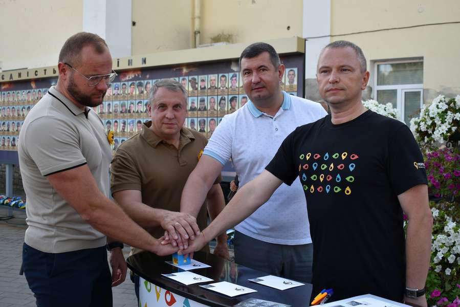 У Луцьку погасили марку до Дня пам’яті захисників України