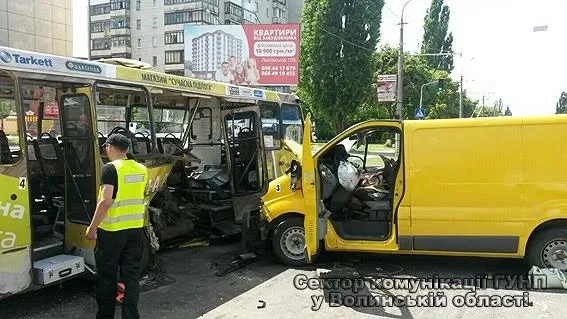 Винуватець аварії, в якій постраждали пасажири маршрутки, постане перед судом