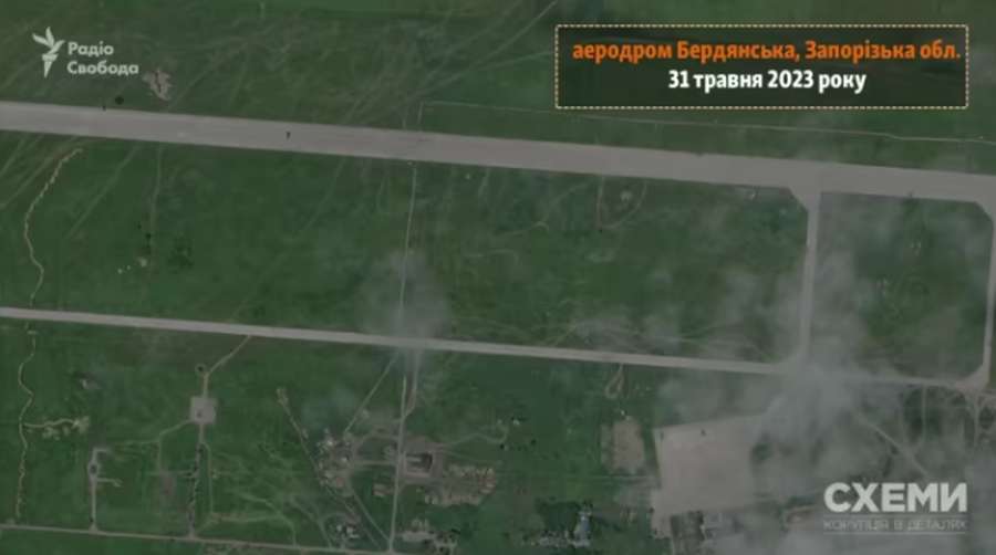 Росія перекинула на аеродром у Бердянську 20 гелікоптерів