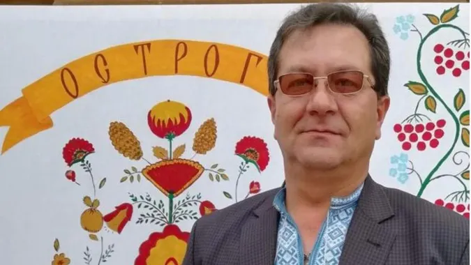 Мер Острога вибачився за побиття жінки та російські пісні у День пам'яті захисників