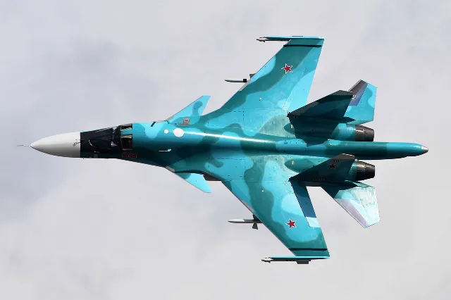 На Харківщині збили ворожий Су-34 (відео)