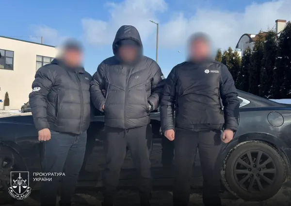 Хабарі за «тилову» службу: на Волині затримали військових за продаж посад у тилу (фото)
