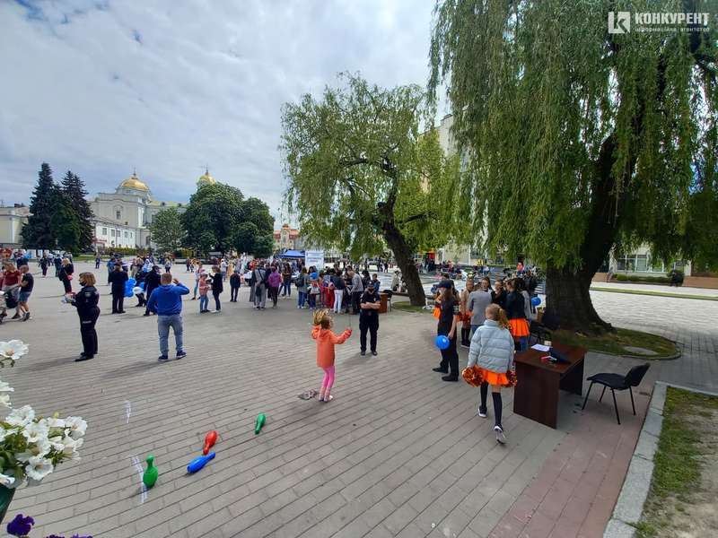 У центрі Луцька організували свято для дітей (фото)
