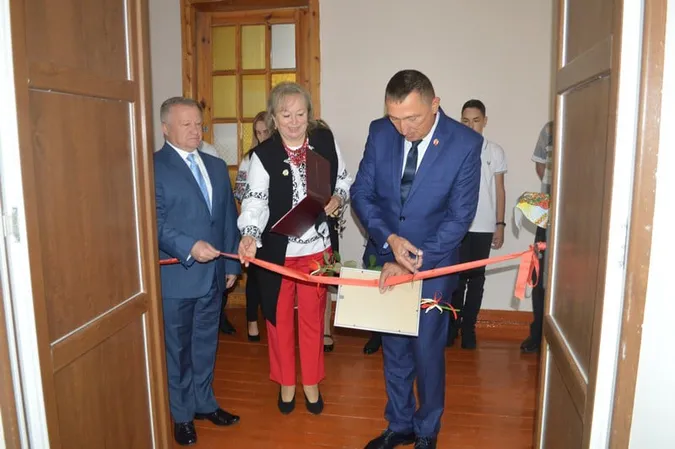 У Ковельському ліцеї оновили спортзал