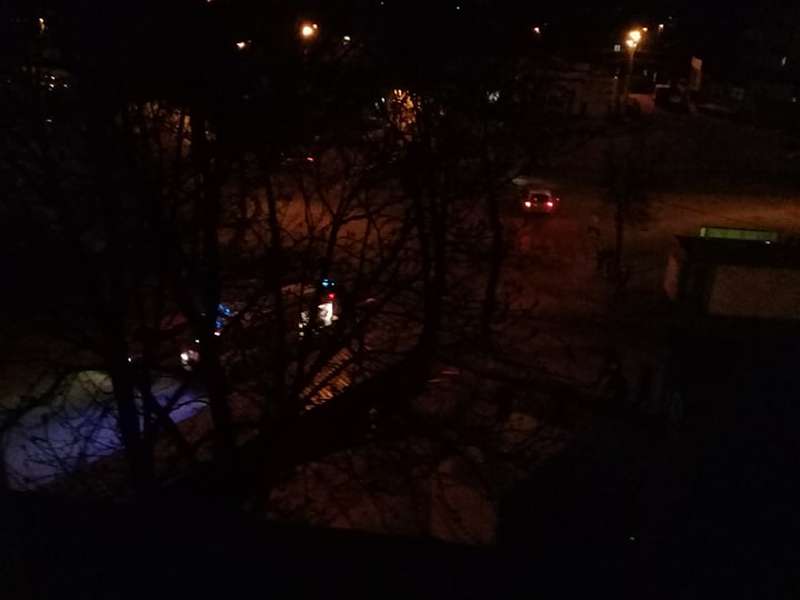 У Луцьку на Львівській запалили смітники: на місці розбирається поліція (фото)