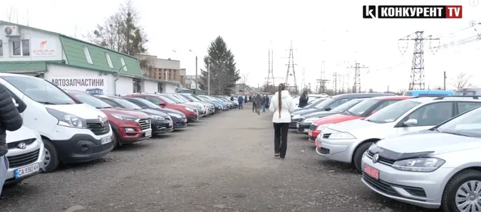 Авто до 5000$: чи реально знайти недорогу машину на луцькому авторинку (відео)