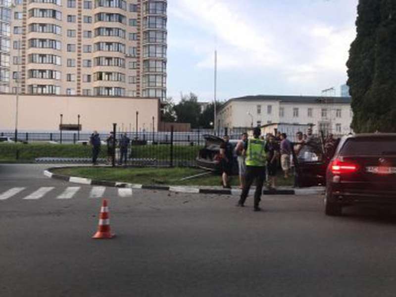 У Луцьку зіткнулися два BMW: є постраждалі