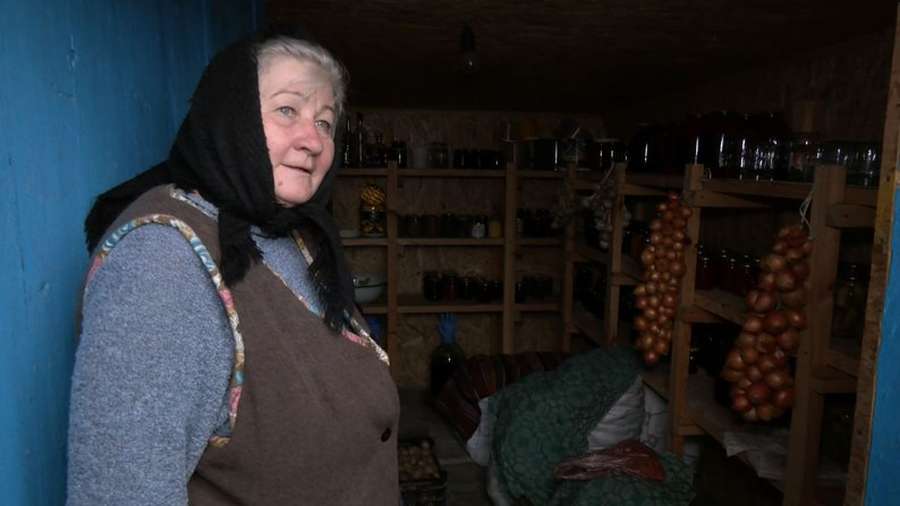У батьківській хаті на Волині живе 71-річна пенсіонерка з Білорусі