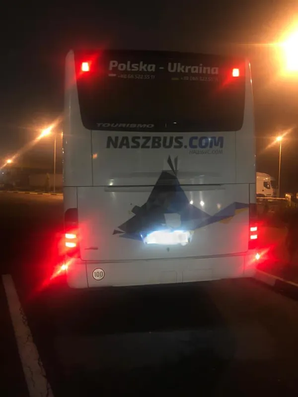 В «Ягодині» в рейсовому автобусі знайшли 115 упаковок насіння конопель (фото)