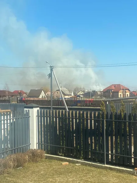 Над Луцьком помітили густий дим: що горить (фото, відео)