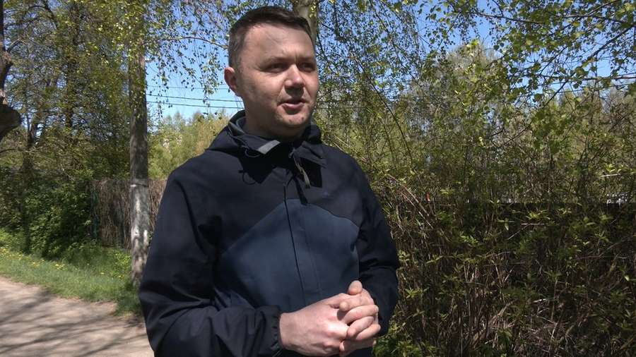 30% – небезпечні: у Луцьку збирали кліщів (фото, відео)