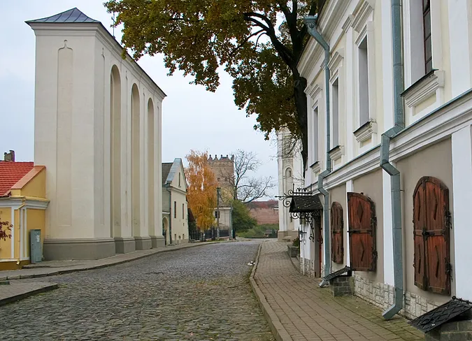 Який вигляд мала вулиця Кафедральна у Луцьку в минулому столітті (фото)