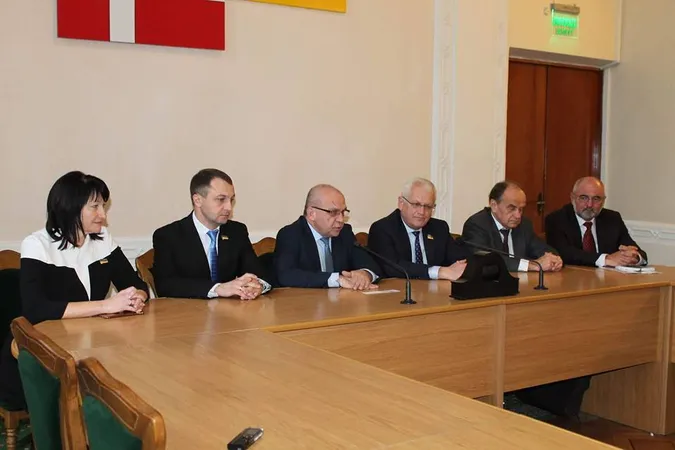 В «освітньому» комітеті Ради похвалили волинських освітян
