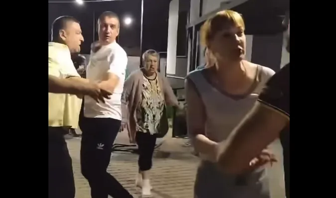 Слухали російську попсу і посилали нах*й: у Ковелі – конфлікт між переселенцями та місцевими (відео)