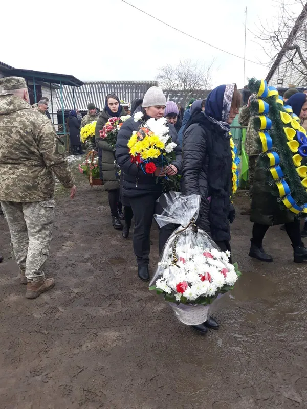На Волині попрощались із захисником Сергієм Гінчуком (фото)
