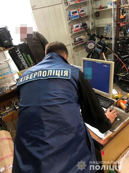 Волинянин, який підпільно підключав українські телеканали, може загриміти в тюрму
