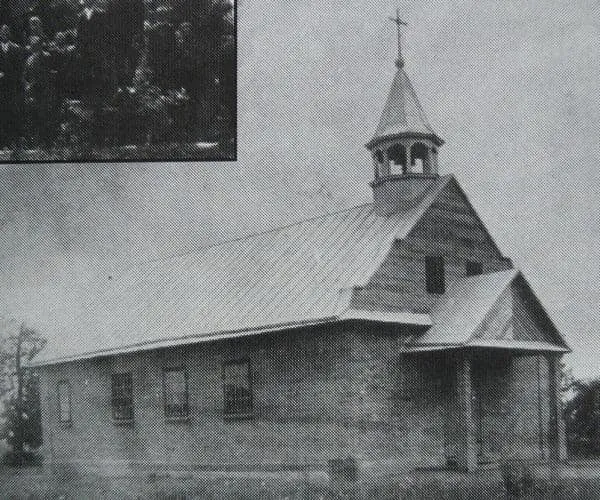 Церква Св. Архистратига Михаїла 1931 р. Не збереглася. Село Шельвів Володимирського району, на південь від села Затурці.