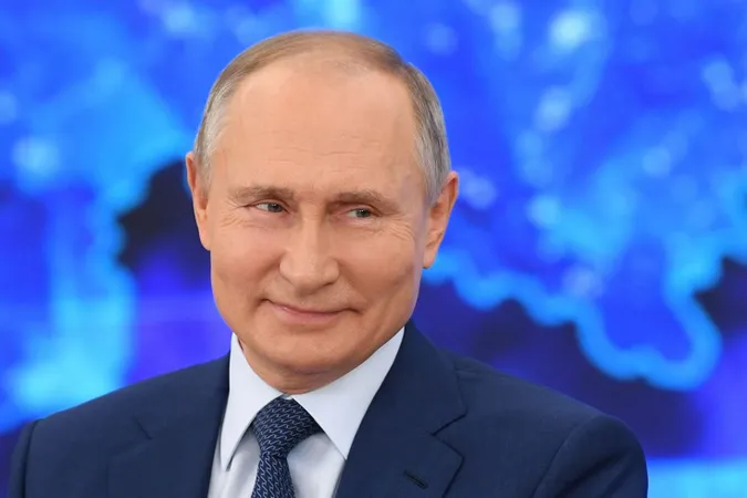 Путін змінив риторику: каже, що треба «нормалізувати відносини з сусідами»