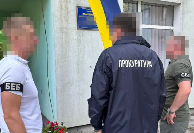 Керівник волинської лікарні попався на махінаціях при закупівлі системи киснепостачання (фото)