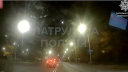 У Луцьку п'яний на «форді» порушив ПДР перед носом патрульних (відео)