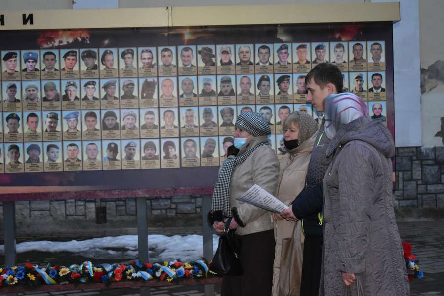 У Луцьку вшанували пам’ять військових, які загинули в зоні АТО/ООС