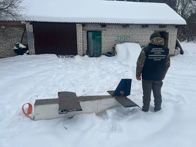 На Волині працював підпільний цех з виробництва дронів для контрабанди