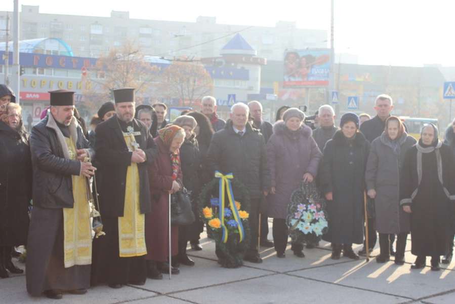 У Луцьку вшанували пам'ять Степана Бандери (фото)