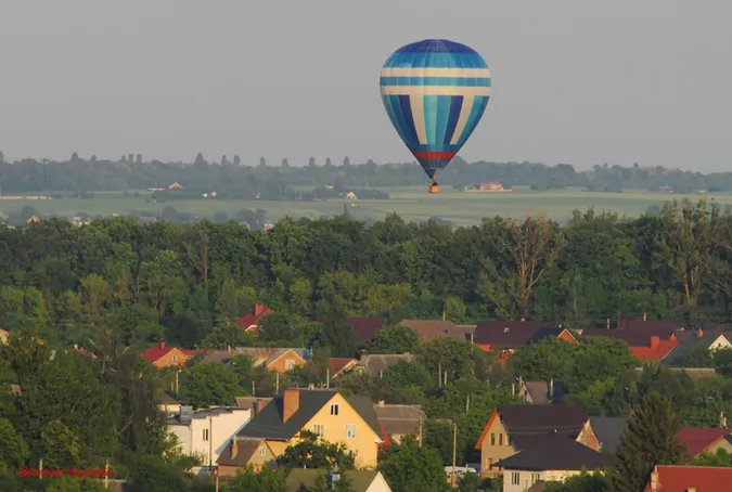 Луцьке небо «всіяне» кулями: у місті триває карнавал (фото)