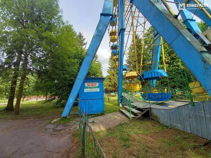 У Луцьку зупиняють роботу двох атракціонів
