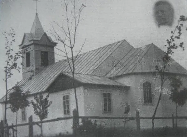 Каплиця Пресвятої Богородиці в Сенкевичівці Луцького, а донедавна Горохівського, району. 1934 рік.