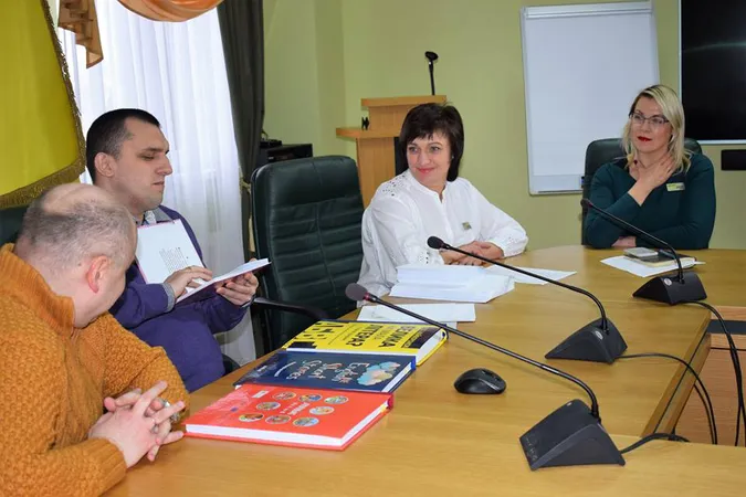 Луцький ЦНАП планує видати шрифтом Брайля соціальний довідник