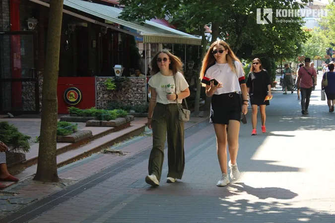 Спека у Луцьку. 20+ ідеально літніх фото