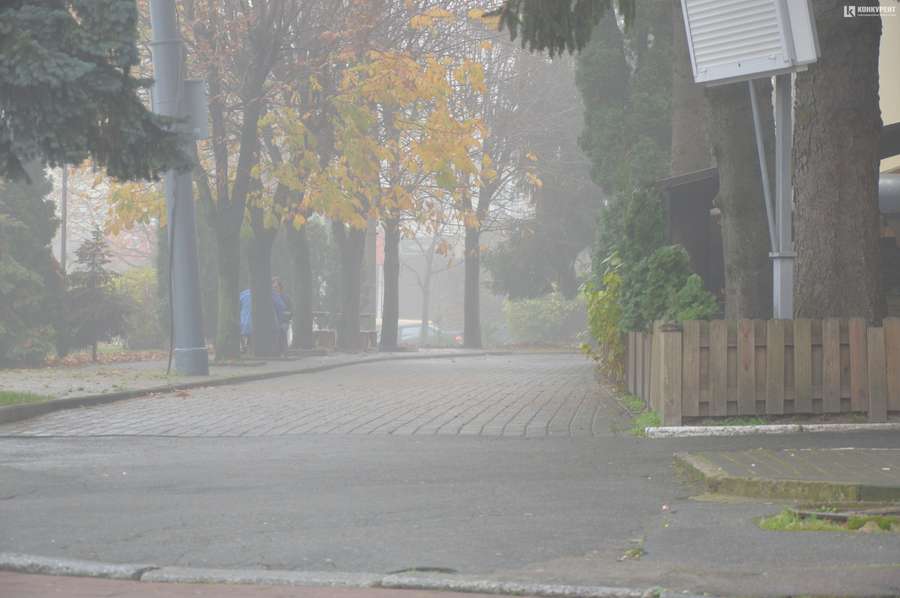 Луцьк оповив туман (фото)