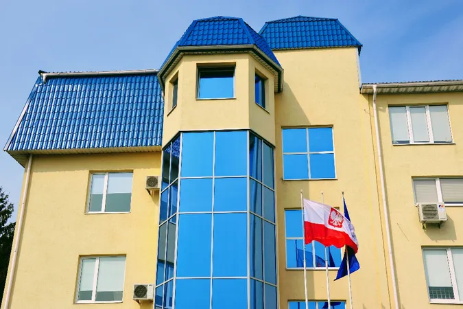 Генконсульство Польщі в Луцьку повідомило про вихідний