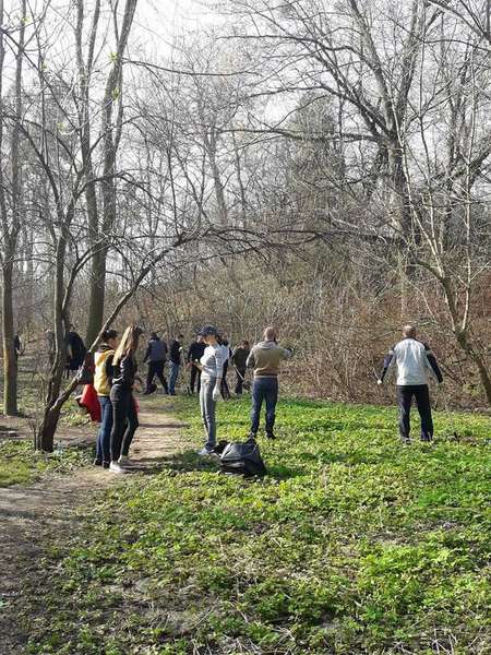 У Луцьку просять відновити ботанічний сад (фото)