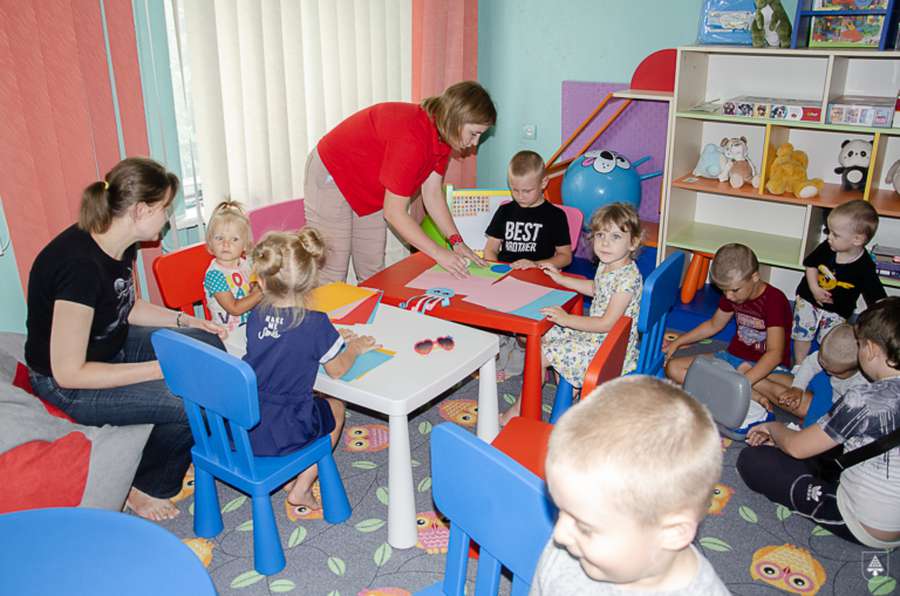У Нововолинську облаштували дитячі зони відпочинку для переселенців (фото)