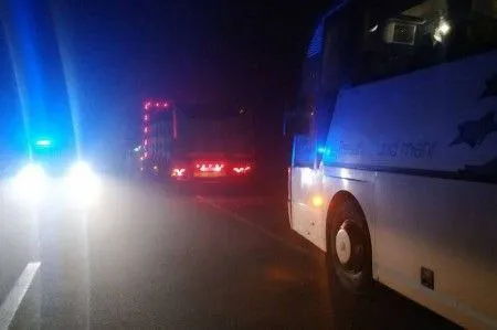 У Любомлі автобус «Київ–Варшава» зіткнувся із снігоочисною технікою: є постраждалі