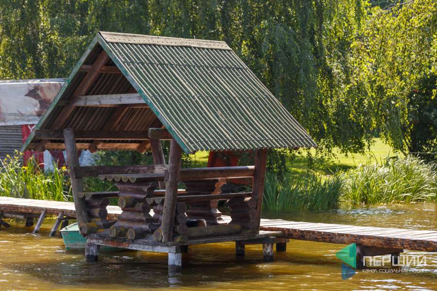 Шашлики, риболовля, водойми: де відпочити біля Луцька (локації та ціни)