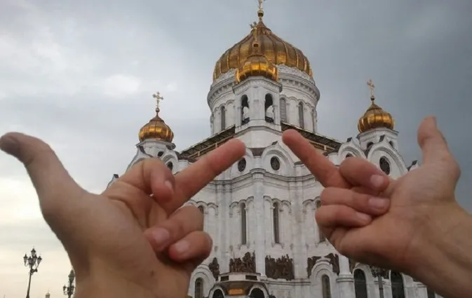 90 % лучан – за те, щоб забирати землю в УПЦ «МП» (опитування)