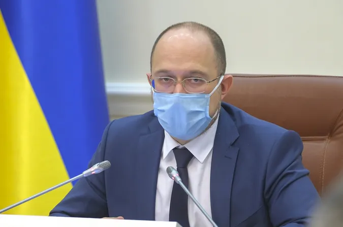 «Кабмін продовжить адаптивний карантин», – Шмигаль