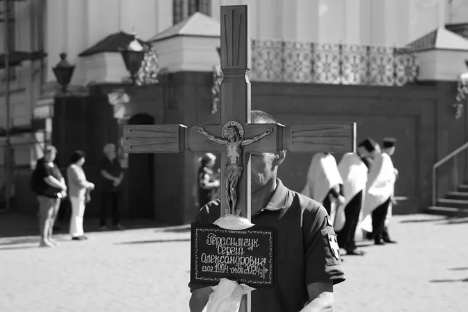 У Луцьку попрощалися із загиблим на Донеччині Сергієм Герасимчуком (фото)